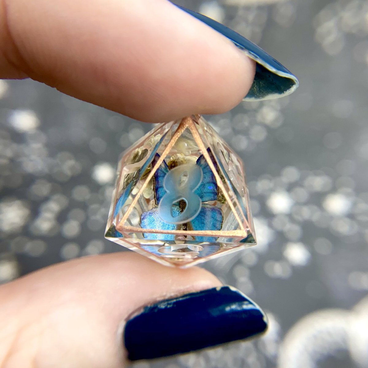 Dreamy_Dice's tweet photo. “The Blue Butterfly Terrarium” https://t.co/jJUUhxeTJM