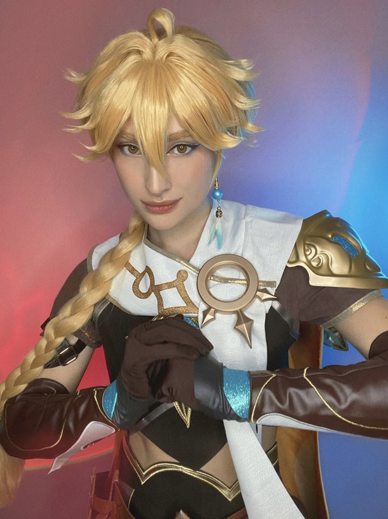 jadeconors's tweet image. Can I help you?✨

#GenshinImpact #Aethercosplay 💛