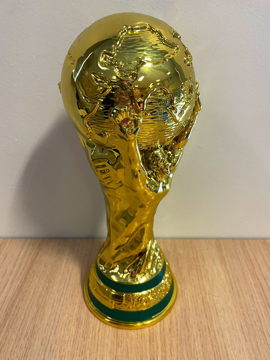 MissJohnsonRE's tweet photo. Super proud of 7B today!! This team have worked incredibly hard all the way through the tournament, with the rest of the form cheering them on🤩🌟 https://t.co/ixw2GdgUds