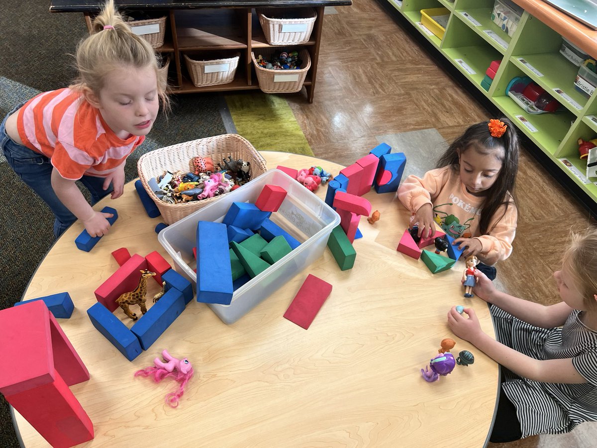 AmeretR's tweet photo. @OsideTigers prek learning every day! https://t.co/M58u4Z1xe7