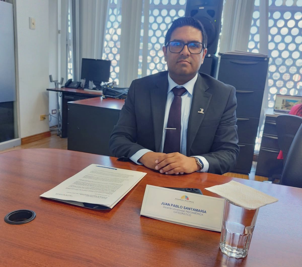 Uni_Indoamerica's tweet photo. 🗣️|#Indoamérica por intermedio del Ab. Juan Pablo Santamaría, Mg., docente y coordinador de nuestra institución, presenta su observación al #ProyectoDeReforma de #ley de reparación de victimas. Proponiendo claridad a la redacción del Articulado en fondo y forma.💪
#Academia📚 https://t.co/p6SrX7L1RP