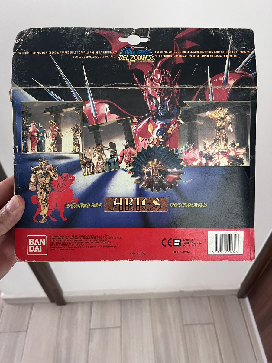 David_Rv's tweet photo. La nostalgia que uno se encuentra sacando tiliches https://t.co/2RuqZFravi