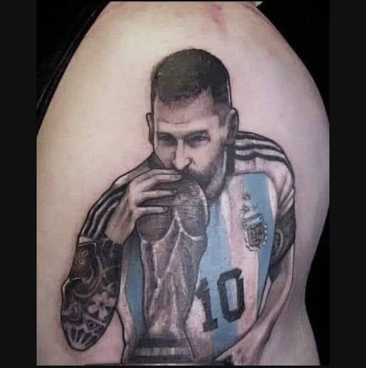 les gusta mi tatuage ???? jeje resien acabado ...