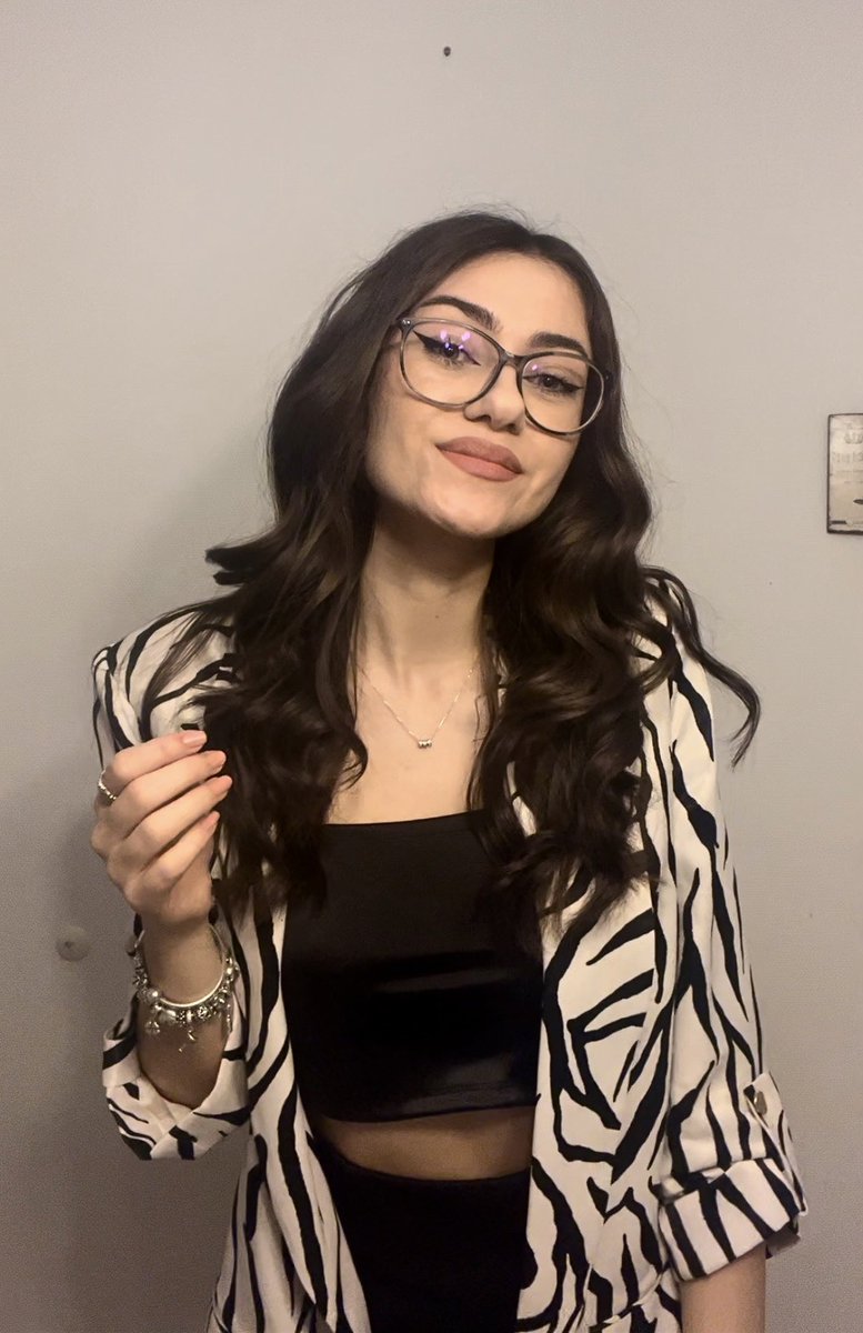 miruna_ugc's tweet photo. Hi everyone! My name is Miruna and I am an European #UGCcreator with a passion for helping brands showcase their products in the best light possible and engage their audience. 🫶🏼

Let’s work together!💌mirunaistodor.ugc@gmail.com

#ugccreatorsneeded #ugcromania #ugccommunity #ugc https://t.co/OQM72X8yEN