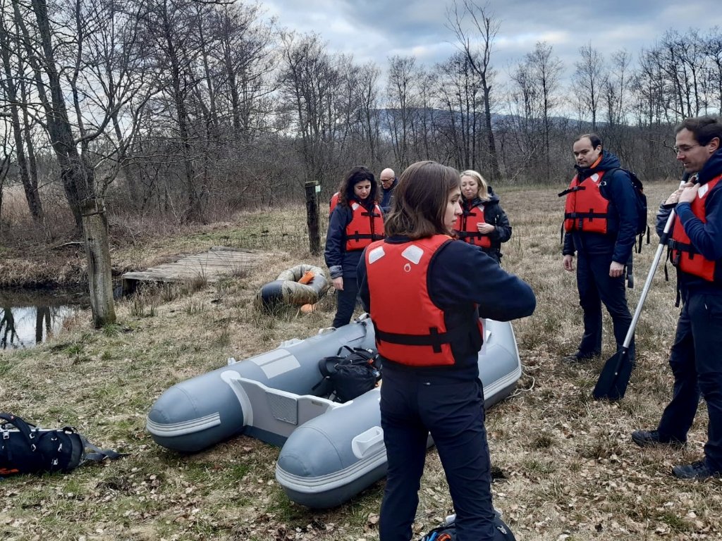 La semaine dernière les cadres de CredoFunding ont passé 3 jours avec d’anciens militaires pour progresser sur leur leadership🪖
51 heures à apprendre, gérer, anticiper, planifier, se dépasser, comprendre, diriger, partager, fêter, avec une seule finalité : servir mieux ! 🤩