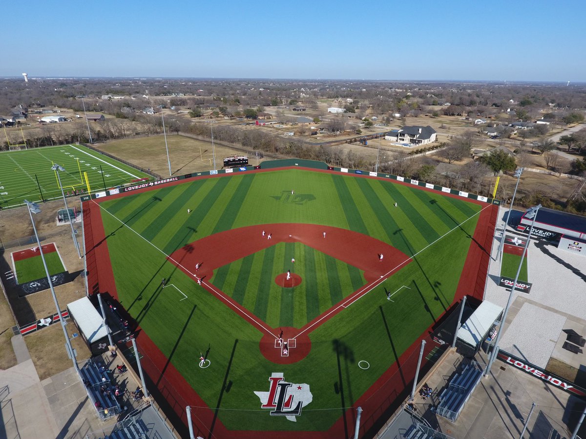 LovejoyBaseball's tweet photo. Baseball season is coming in hot!! Great time to be a Leopard. WHAT A PLACE 🔥🔥🐆🐆 https://t.co/CALJjY4eTH