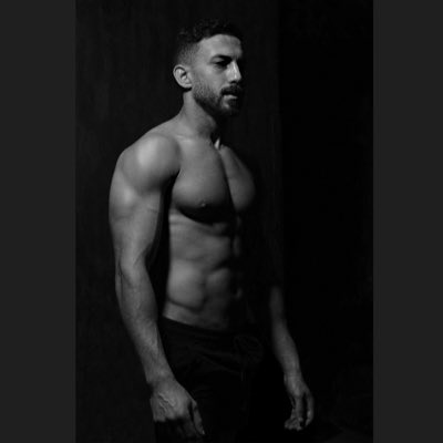 Eslammostafa117's tweet photo. #NewProfilePic https://t.co/XiWUvkFmcR