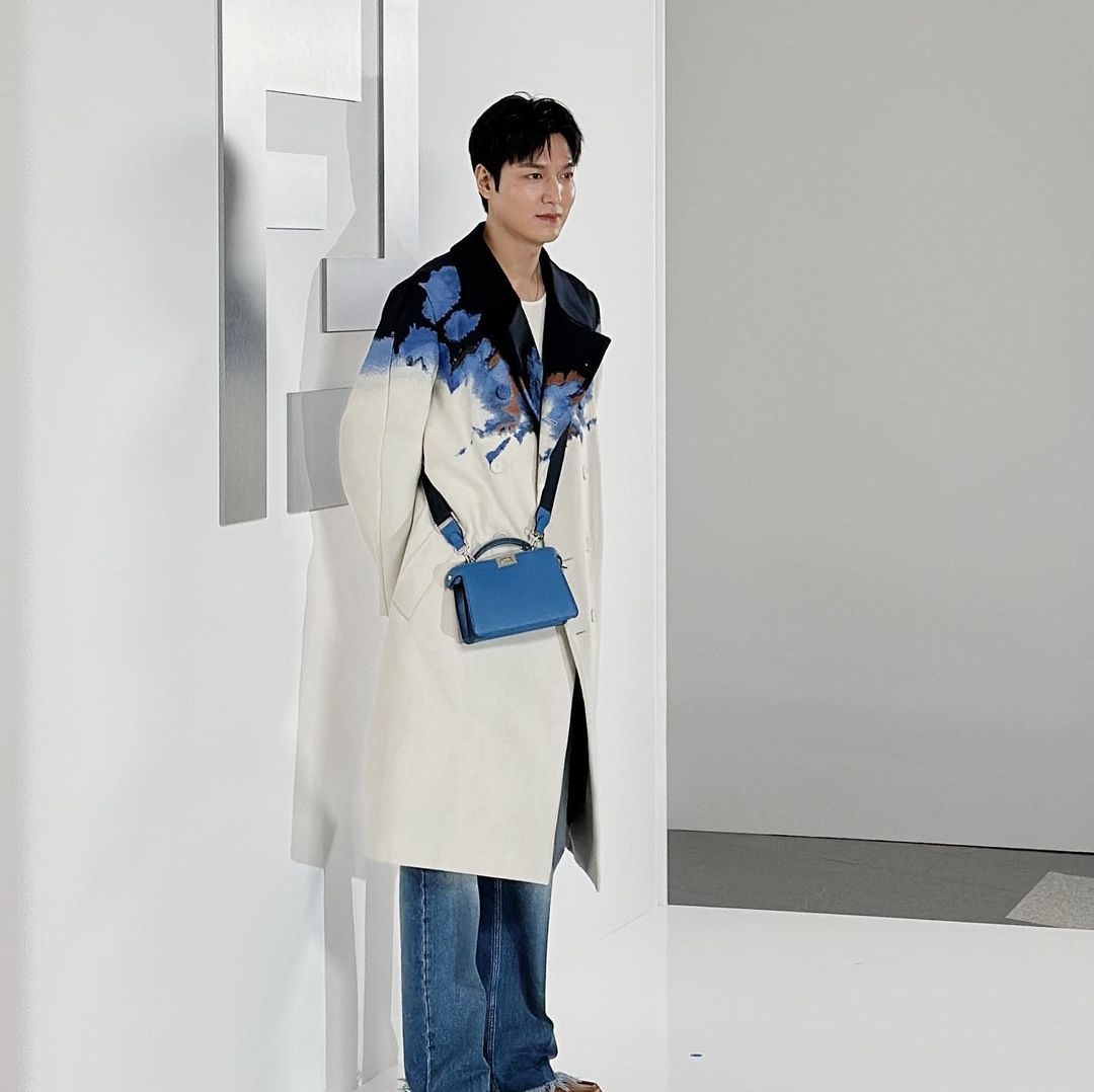 Ridita_Minoz's tweet photo. Some IG nd IG story updates with #LeeMinHo #Fendi 
https://t.co/QfDLm9bjZe
https://t.co/l3muIIelMl
https://t.co/DET9NHuayt

https://t.co/ZWxmWHtuGr
https://t.co/v0EvHq0xnu
https://t.co/Hv1i19L7OT
https://t.co/v0EvHq0xnu
https://t.co/4ScXXgnWGq
https://t.co/ZDjNYd6TfL https://t.co/GC4hpxIReN