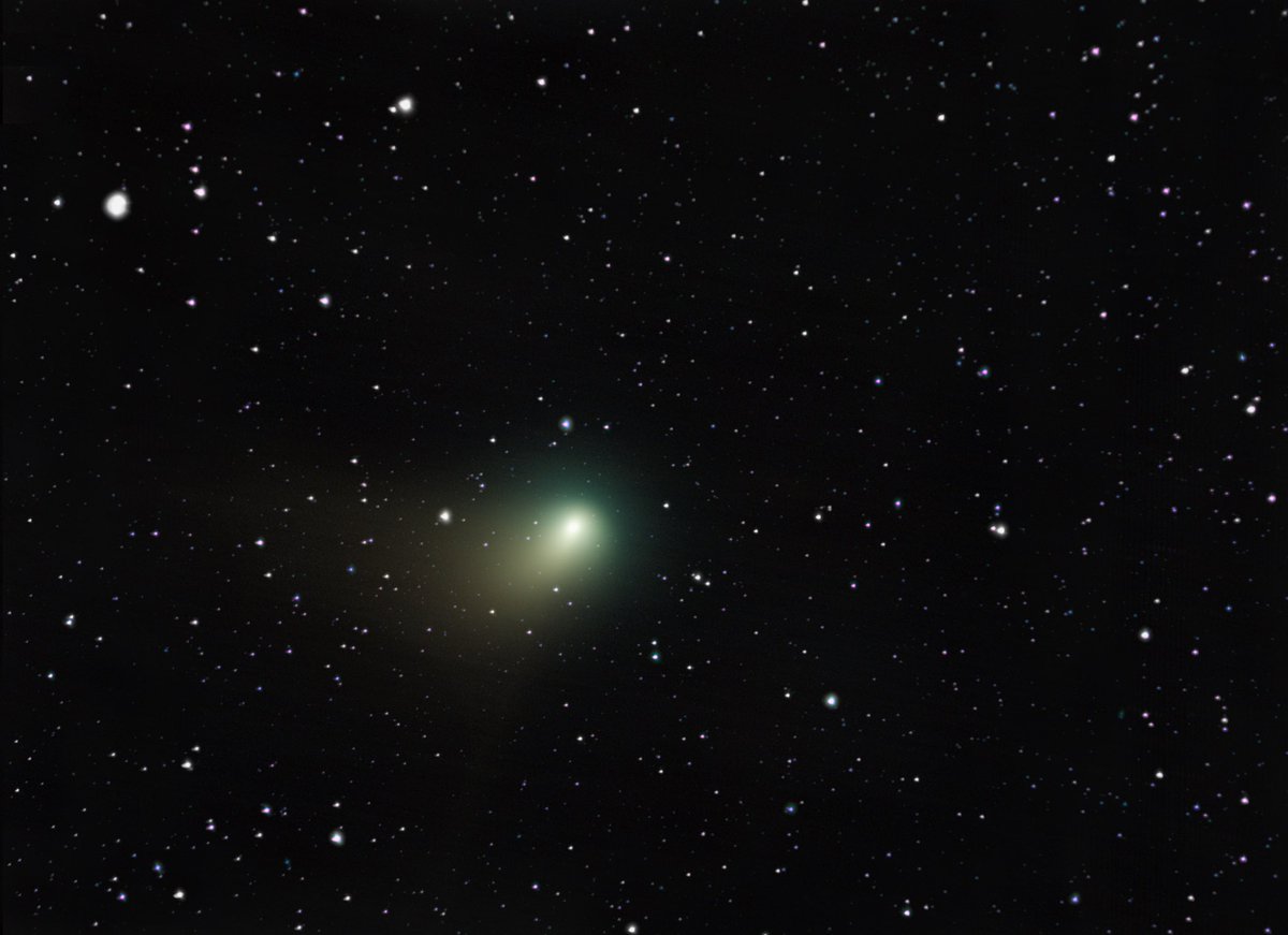 C/2022 E3 (ZTF) - The green comet. It’s colour is caused by the sun’s interaction with carbon atoms.

Captured using a Skywatcher 500mm refractor (100mm aperture), as well as a colour ZWO cooled Astro camera and EQ6 AZ/EQ mount.
#Astrophotography #cometZTF