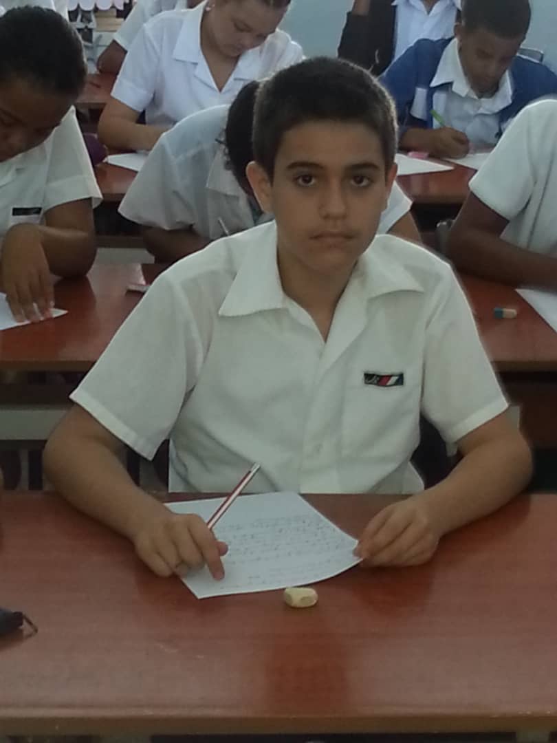 Profesores de la S/B Rafael Carini Millan  apoyando a sus alumnos en el Concurso Municipal de Historia Antigua. @DMArroyoNaranjo  <a href="/DpeLaHabana/">Dirección General de Educación La Habana</a> <a href="/FalconYoania/">Yoania Falcón Suárez</a>   <a href="/YaismaM/">Direccion Municipal de Educación Arroyo Naranjo</a>  <a href="/LeyanisOlivar16/">Leyanis Olivares Darroman</a> <a href="/elsa_ena/">Ena Elsa Velázquez Cobiella</a> <a href="/DiazCanelB/">Miguel Díaz-Canel Bermúdez</a>