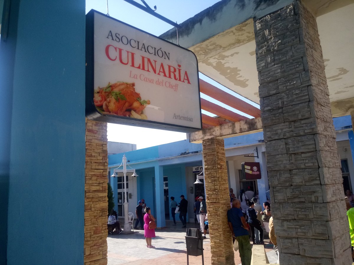 #RadioArtemisa El sábado 11 de febrero, a las 3 de la tarde se realizará la peña "Cocinar la Historia", en la Asociación Culinaria, que coauspicia la actividad junto con la sección de base de la Unión de Historiadores de Cuba de #Artemisa.
#CubaViveEnSuHistoria
