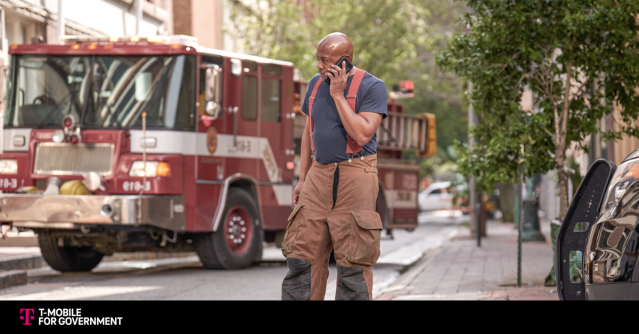 FollowtheCLu's tweet photo. When lives are on the line, #FirstResponders rely on immediate communication with their unit members. Our #PushToTalk is a super-efficient way to help keep the whole team in sync when it matters most. Let me know if I can help you find the right solution. https://t.co/jJCa8YxVzs https://t.co/tSV0QCNyu1
