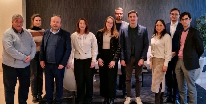 Unions and employers call for strong #SociaDialogue 🤝and cohesive policies in the forthcoming Critical Raw Materials Act #CRM

📰Read our joint press release:
ima-europe.eu/news-views/202…