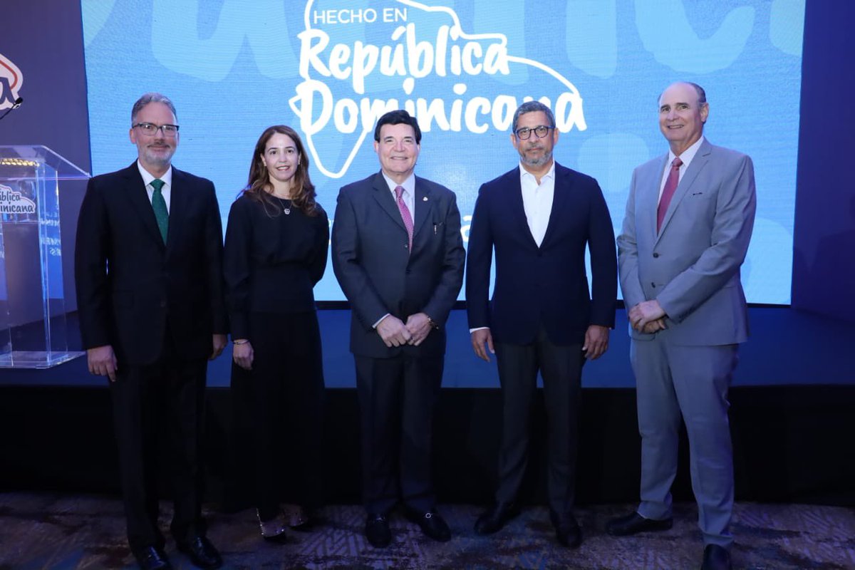 AnyarleneBerges's tweet photo. El sello #hechoenrd identificará a los productos dominicanos y unificará en una misma voz lo que hacemos en el país. Este abarca más de 27 industrias. Iniciativa conjunta del @micmrd y @Airdmedia https://t.co/bQ2m4yoS4L