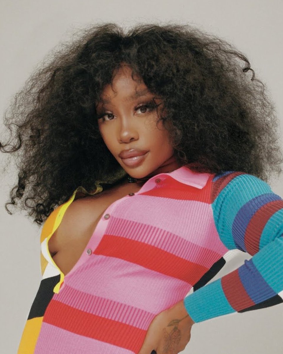 szaforyou's tweet photo. Face card never declines, my God! 📸

— SZA for New York Times. https://t.co/UsaYUv7wz1