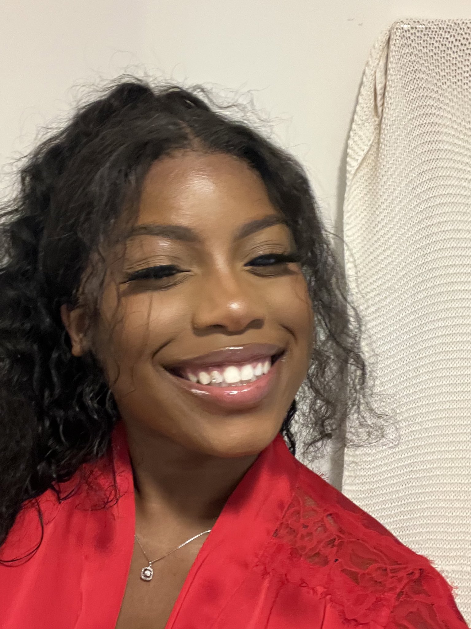 niccoya on Twitter: "Did my makeup and hair. Do I look pretty?? https ...