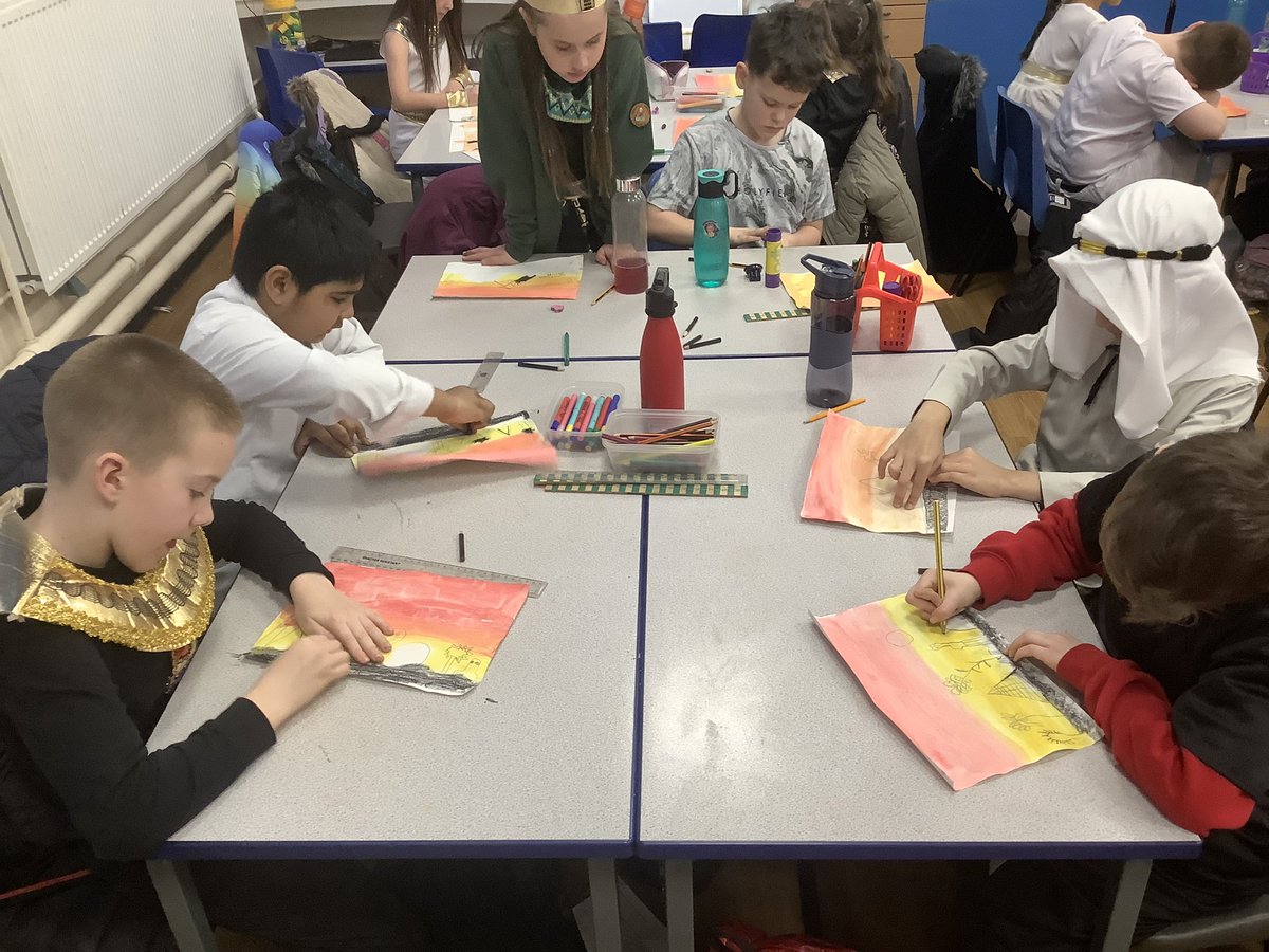 pp_accrington's tweet photo. #Class15 continued with their creativity this afternoon, making a colour wash and silhouette of Egypt. https://t.co/Y5chhRLg15