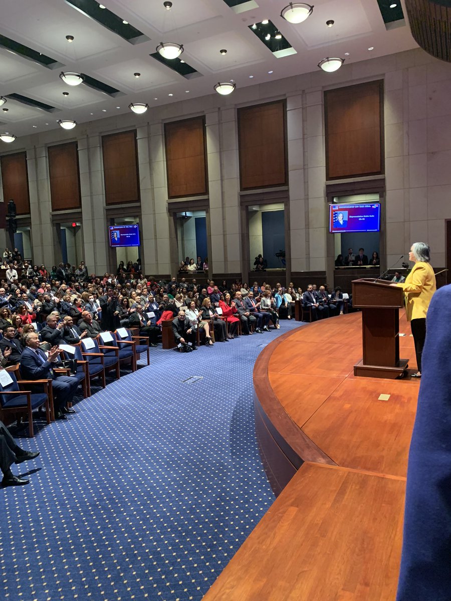 RepRobinKelly's tweet photo. It was my honor to join the fifth annual Dominicans on the Hill! https://t.co/OaEftQCNdh