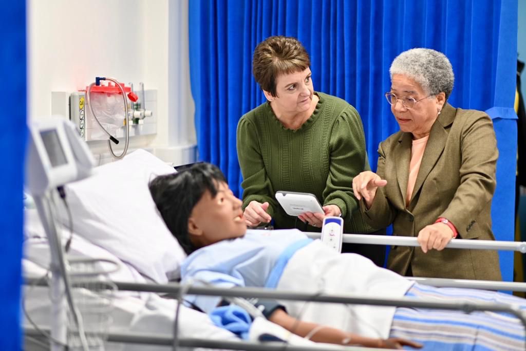 Kingston University tweet media