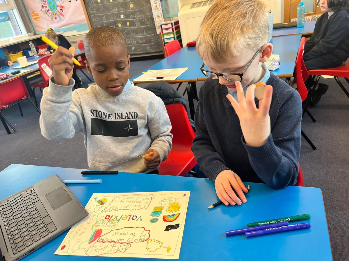StJosephsWDC's tweet photo. P3 have been learning all about Valencia. Here are some pictures of them doing some research to find facts about the city ☺️ #languagesweek2023 https://t.co/kYk8wBriMR