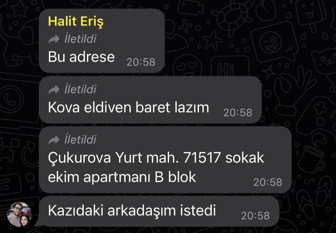 Enkaz alanında ihtiyaç gerekli : 

Çukurova Yurt mah. 71517 sokak ekim apartmanı B blok

Adresine Kova eldiven baret lazım

Bölgede olan arkadaşlardan acil destek rica ediyoruz.