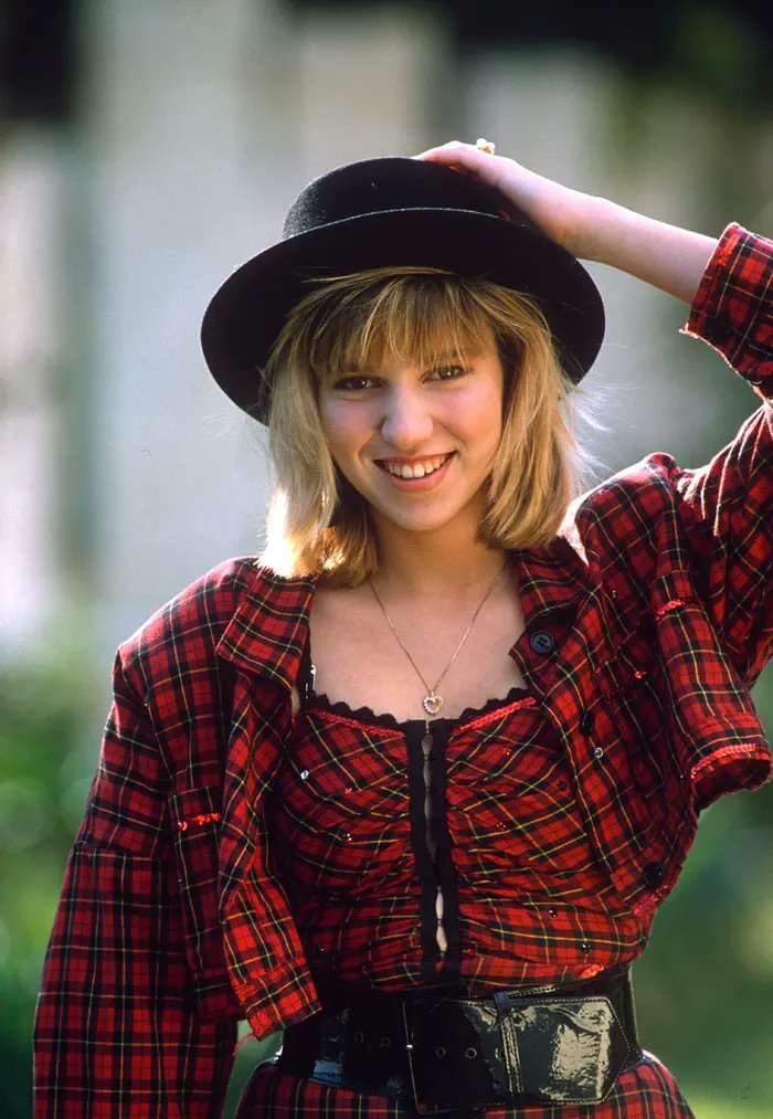 Slarty247's tweet photo. Debbie Gibson #Eighties #ElectricYouth #WeCouldBeTogether #OnlyInMyDreams https://t.co/LPdxivtLsC