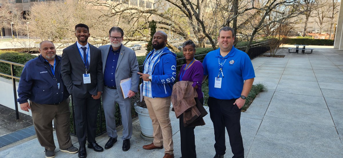 NCStateAFLCIO's tweet photo. Every day is a great day to lobby #ncga for good jobs, healthy communities, and shared prosperity! #countmein #1u https://t.co/EI2YCjdjah