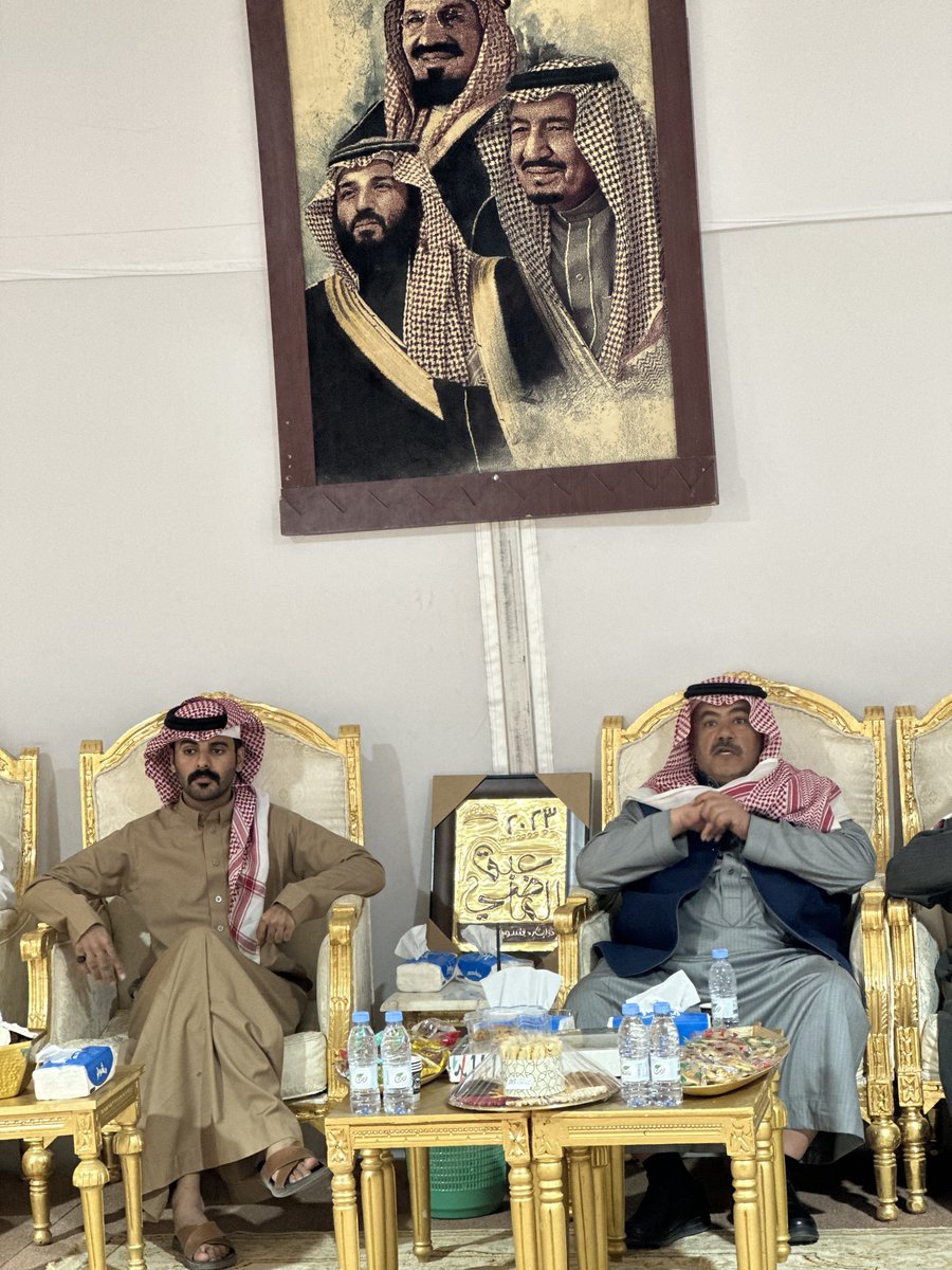 pastfregrant's tweet photo. تشرفت آسرة #مهرجان_عبق_الماضي بإستضافة مشهور السناب ماجد العتيبي نشكر له تلبية الدعوه ..الشكر موصول آيضاً للمشهور المبدع والشريك الإعلامي لنجاح المهرجان آبوجفين . https://t.co/2vTEzBIKRL