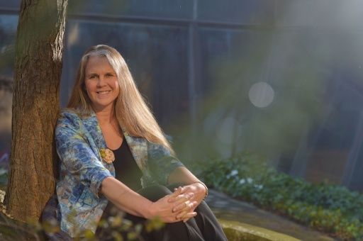 Mickey Sperlich, PhD, named 2023 SUNY Online Teaching Ambassador: ow.ly/U3mb50MNaIs <a href="/SUNY/">SUNY - The State University of New York</a> <a href="/UBSSW/">UBuffalo Social Work</a> <a href="/mickey_sperlich/">Mickey Sperlich</a> <Honored for her effectiveness and #advocacy in #OnlineTeaching w/in the SUNY community. Stuart Inglis <a href="/Jacobs_Med_UB/">Jacobs School at University at Buffalo</a> is the other <a href="/UBuffalo/">UBuffalo</a> faculty honoree.