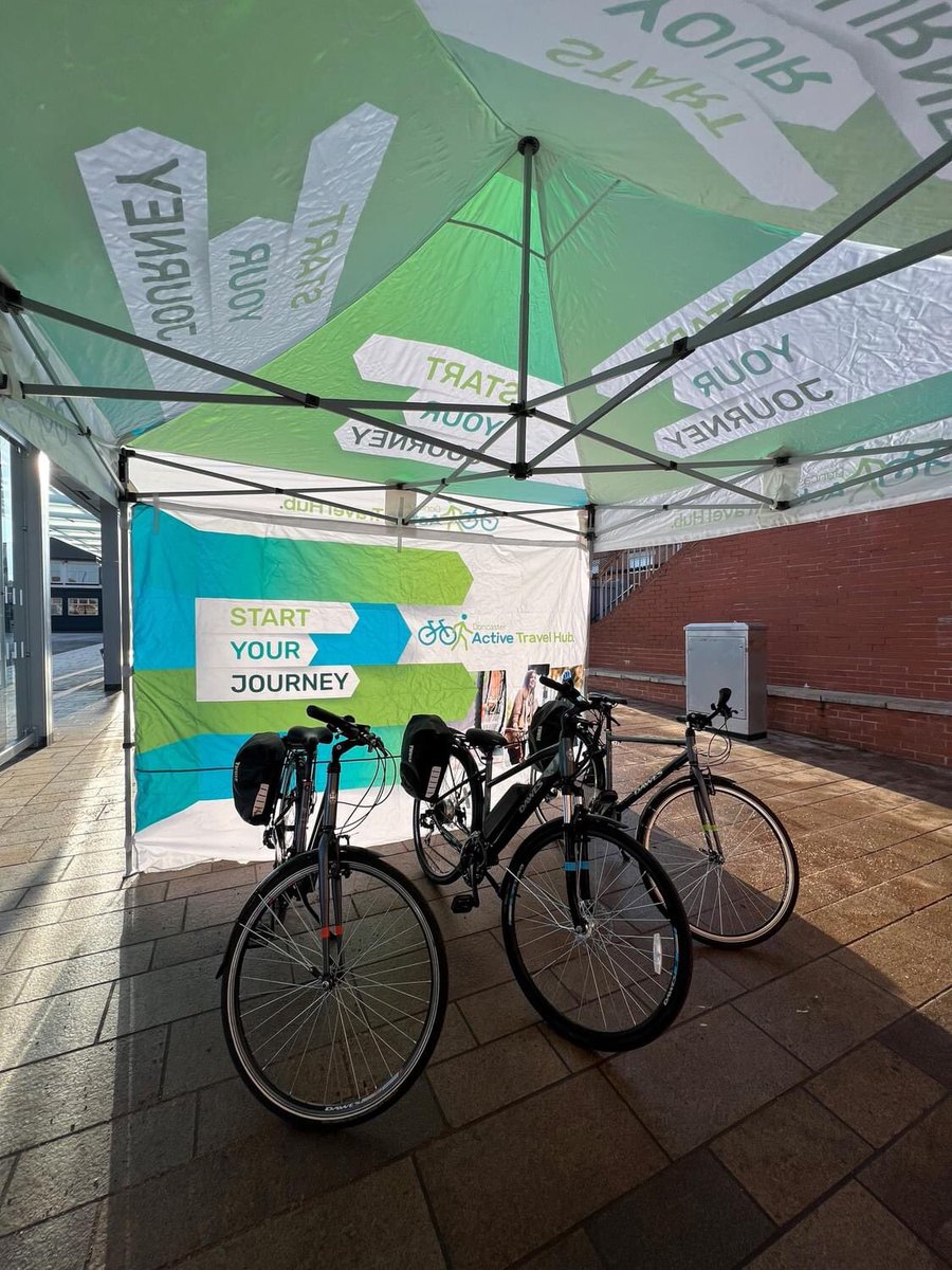 bicyclebuddy's tweet photo. @Ed_Clancy @SouthYorksMCA @Ed_Clancy @southyorksMCA Great to see you today at our Hub ! @DoncasterMoving @DoncasterActive https://t.co/dEmTRiXKKg