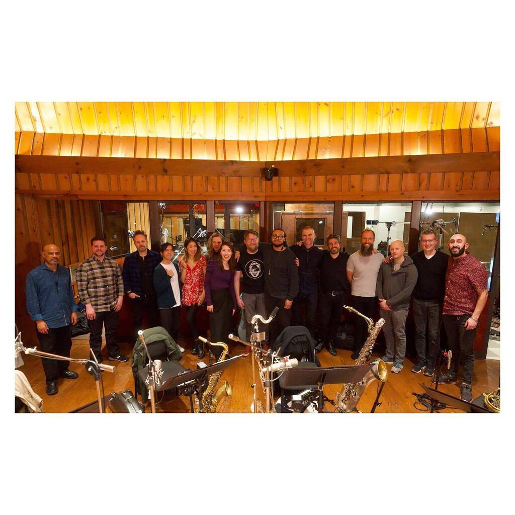 mihohazama's tweet image. Dream weekend. WOW.

Stay tuned with us…!!!!!! 🚀🪐✨♥️🎶
.
#munit #jazzorchestra #chamberjazz #jazzcomposer #jazzcomposition #newwork #workinprogress #newalbum #jazzcomposerslife instagr.am/p/CoaQUQkJNz5/