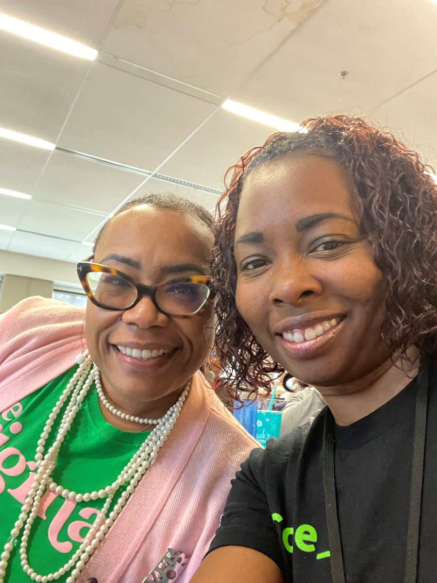 Douglass9thGrade Media tweet media