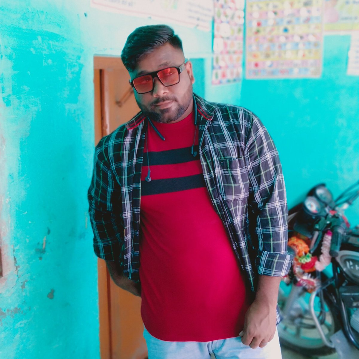 Roy8Sarvan's tweet photo. https://t.co/q5kBvtGwd2