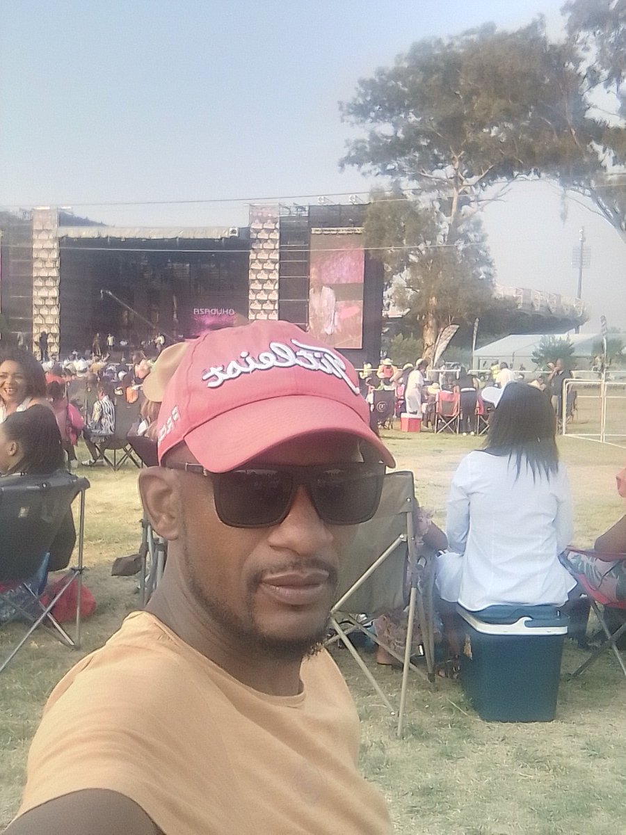 SetjhabaLetsel2's tweet image. #Sona 
#alostro 
#Capchallenge