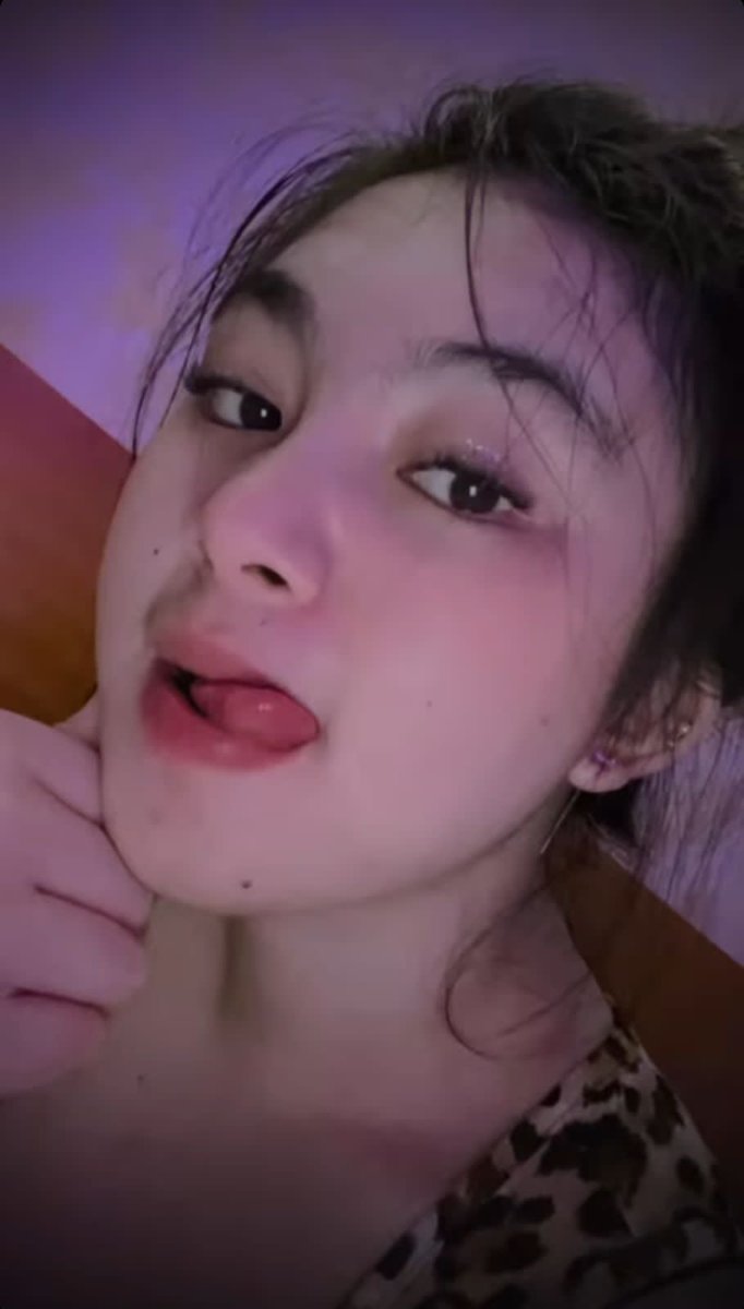 2Shintayu's tweet photo. OPEN  KEEP VCS BUAT MALAM INI YA BEB UNTUK MALAM INI PROMO 50% 🥰🥰  info? Dm :https://t.co/0eN9tpYX3H
#VCS #vcscolmek #vcsbugil #vcstrusted #vcsreal #vcsgratis #vcscroot #vcsberbayar #vcshijab #vcscrot #vcssangek #vcswhatsapp #vcshot #RealAccount #RealAngel #Trending https://t.co/59EFgmMQDB