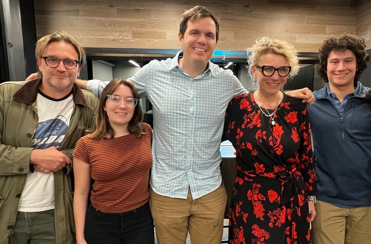 SputnikATX's tweet photo. Last night we hosted Matt Harris from Draper VC for our first W23 Off the Record Dinner!
Matt gave great insight into in gaining #firstcustomers, #traction, & #scalability as an #earlystagestartup.
To sum it up, Matt says, “It’s all talk until you’ve sold somebody the product.” https://t.co/prLY9SjYEx