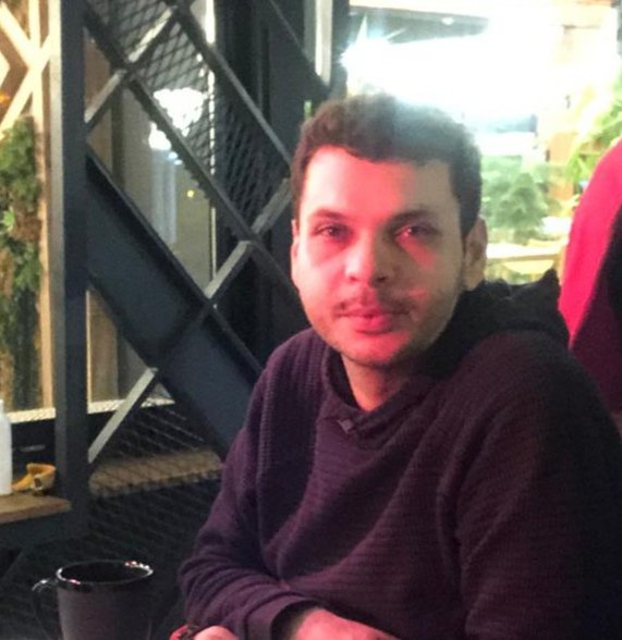 karafakiki's tweet photo. Emeği geçen herkes inandığı kutsalın laneti ile sınansın, canımın içi bunun altında kaç gündür https://t.co/oL0ZNdrrdv