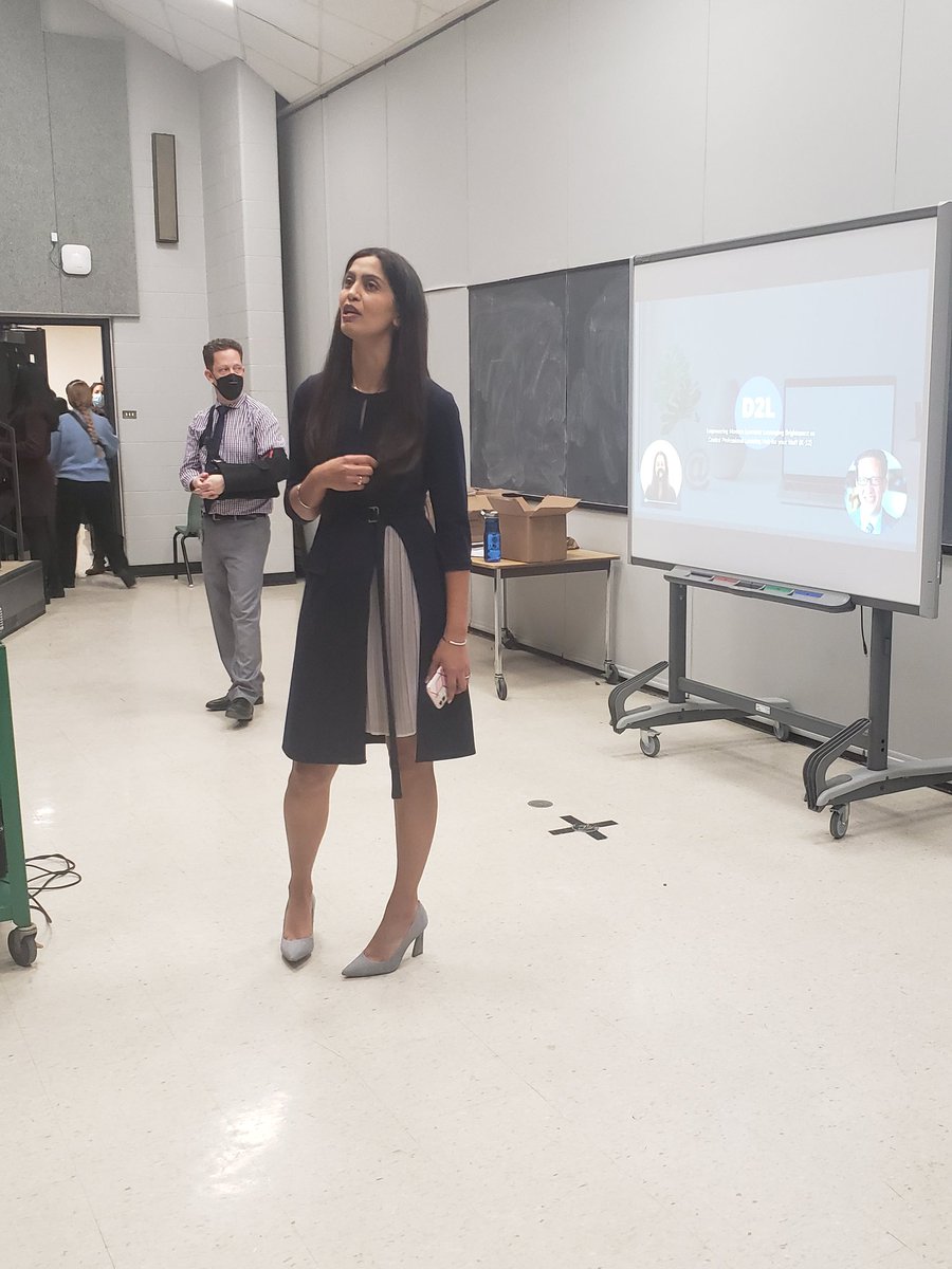 Donna Ford tweet media