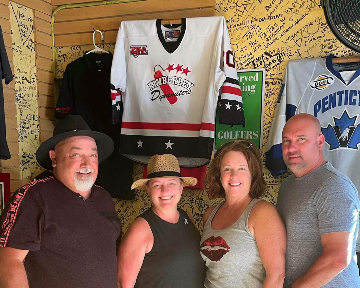 Michell2Sell's tweet photo. @nitroshockey 💥💥🧨🧨💥💥 https://t.co/3sXnXtM7j9