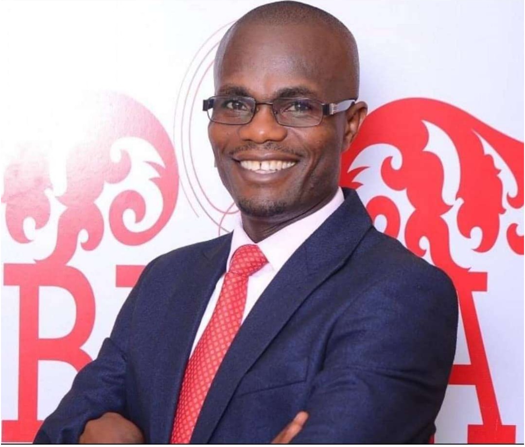 sadamafi1's tweet photo. breaking : Nup loses its legal team leader wameli anthony 
who died in USA 
where he had gone for treatment https://t.co/uEo6DbSspH