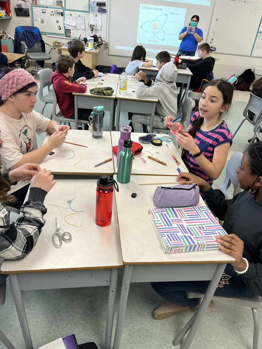 mrboddysclass's tweet photo. We put our electricity knowledge to the test today making and wiring Harry Potter wands. A huge thank you to @LetsTalkScience (Ottawa and Carleton University) for creating such a memorable learning opportunity! What a great day! @AssisiOCSB @SKentsclassroom #ocsb #ocsbDL https://t.co/UmkWyaAJFu