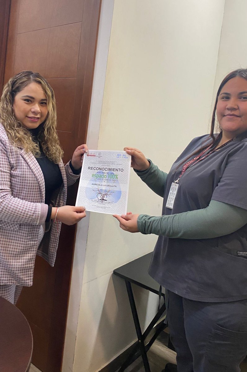 UCaborca's tweet photo. Entrega de reconocimientos de Espacios Libres de Humo de Tabaco. En los establecimientos del Municipio de Caborca.
#EstamosTransformando #UsaTuCAPA #PorLaSaludMental #JuntosPorLaPaz #SinTabaco #noscuidamos @CONADICmx @CapaSonora https://t.co/e7IFhSaxos