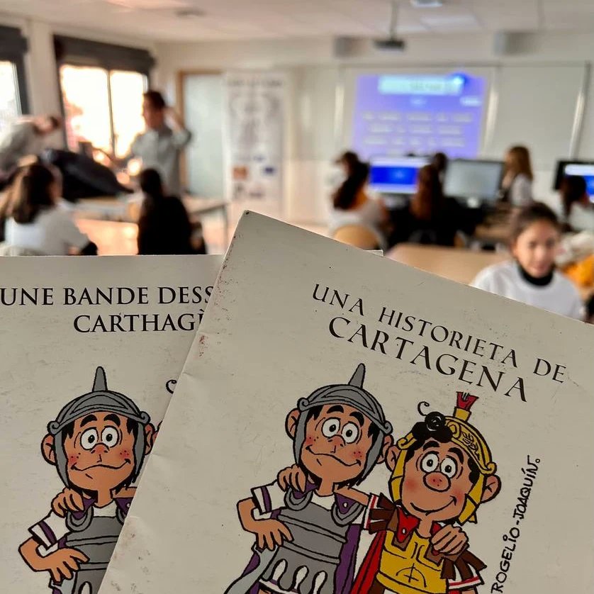 AnibalenEuropa's tweet photo. ¡Hoy hemos realizado la Batalla Cultural!

Aujourd'hui, nous avons organisé la bataille culturelle !

#ErasmusPlus #AnibalenEuropa #carthaginesesyromanos #CyR #Erasmus35Annees #Erasmus35Años @CyR_Cartagena @clg_rimbaud_mtp @colemiralmonte https://t.co/98nVGJiWdY