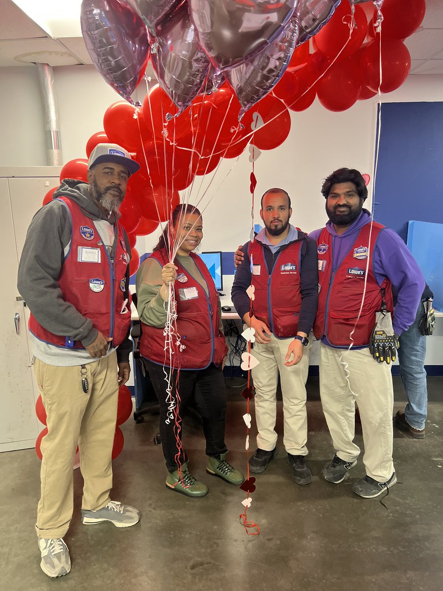 ApsmTroy's tweet photo. We are all in it to win it here at Rosedale 2664. @Houghton1366 @SewellElnora @ShrnBrewster @ChrisCope53 @michaelO1366 @GeorgeArias_HR https://t.co/xpZit2266s