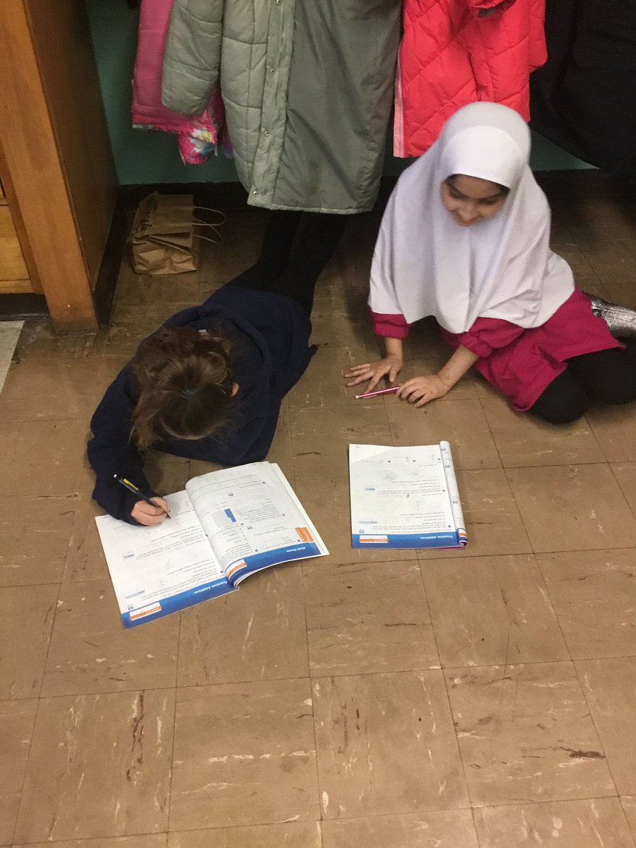 MrsRienzo's tweet image. Working on adding fractions today! @ORHEagles21 #wehelpchildren #makingitfun