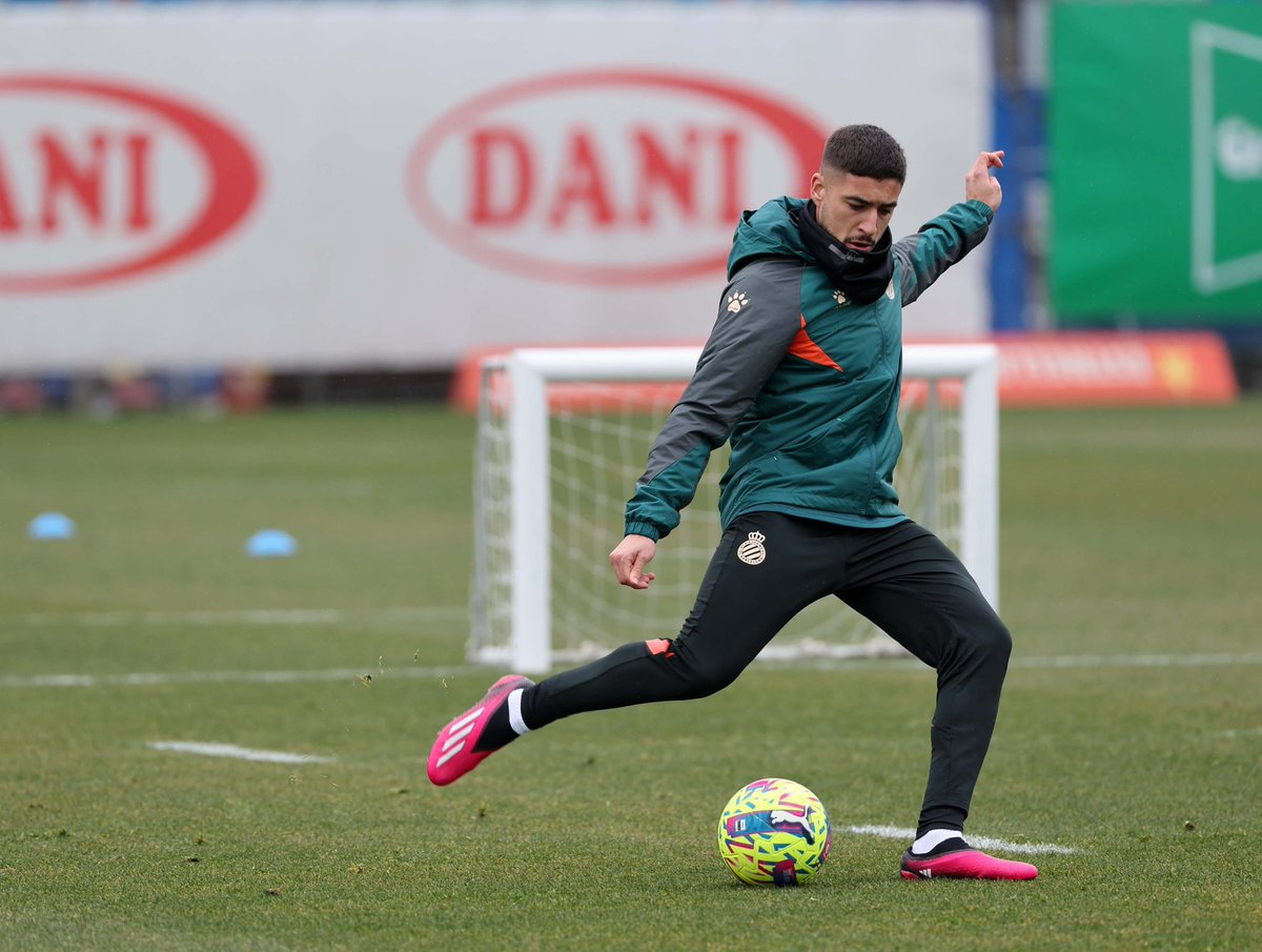 Óscar Gil tweet media