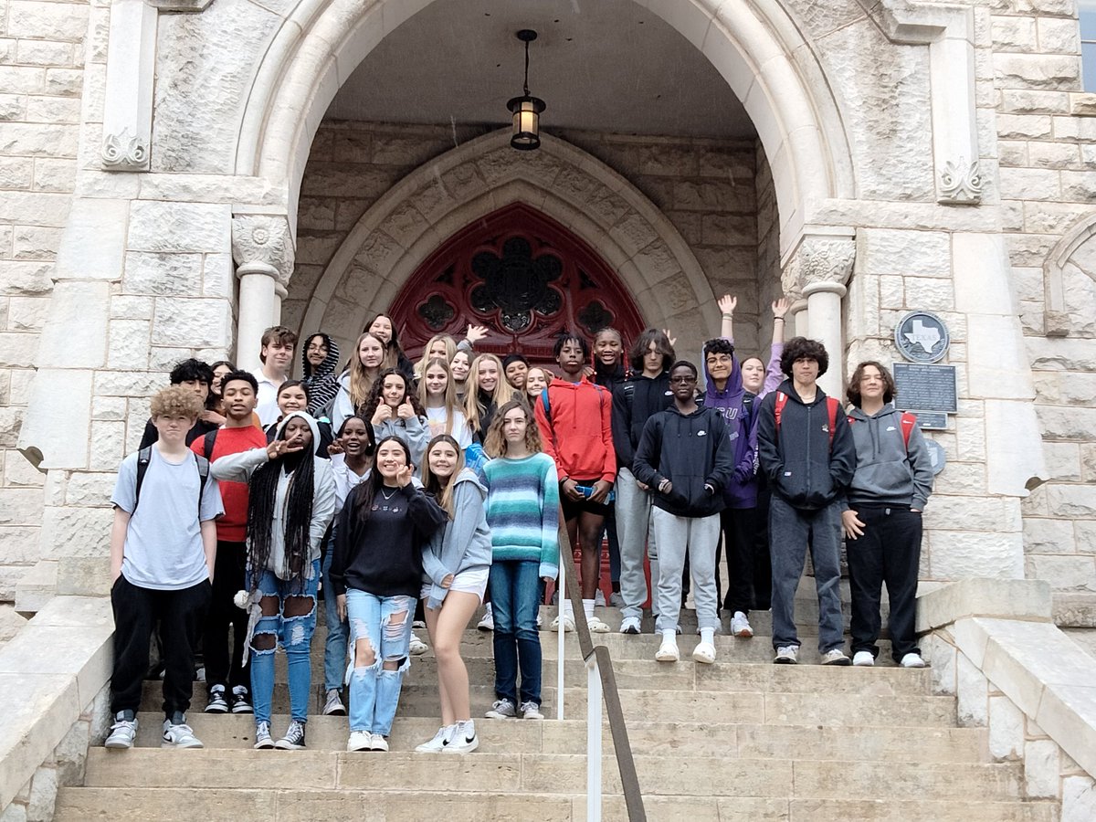 Guess who was lucky enough to travel to St. Edwards with the freshman AVID students? Me! Even in the rain it is a beautiful campus! <a href="/LeanderHS/">Leander High School</a> <a href="/LeanderISD_AVID/">Leander ISD AVID</a> <a href="/AVID_LHS/">AVIDLHS</a> <a href="/AVID4College/">AVID</a>