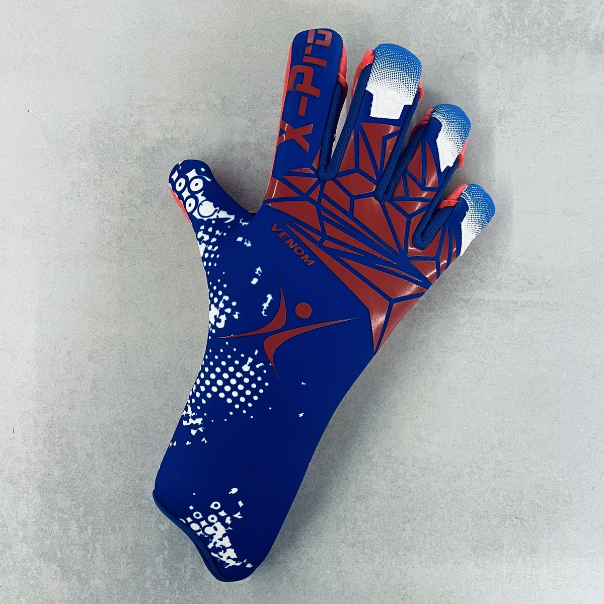 jhsports.co.uk tweet media