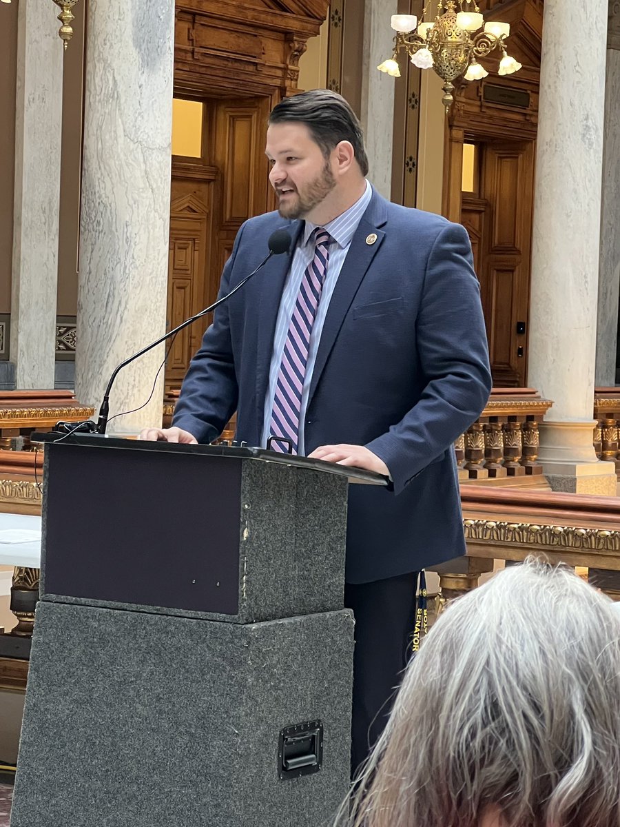 HTF394's tweet image. AFT Day of Action at the Statehouse