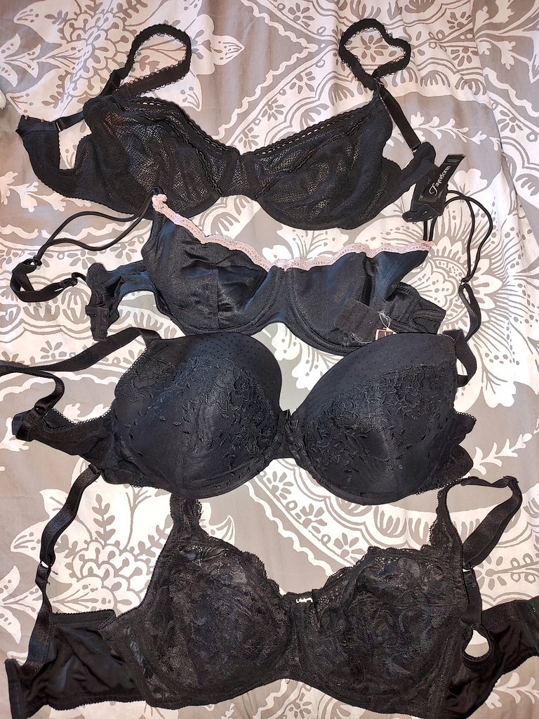 GOLDIE BLAIR on Twitter: "RT @goldieblairxxx: Have a large selection of